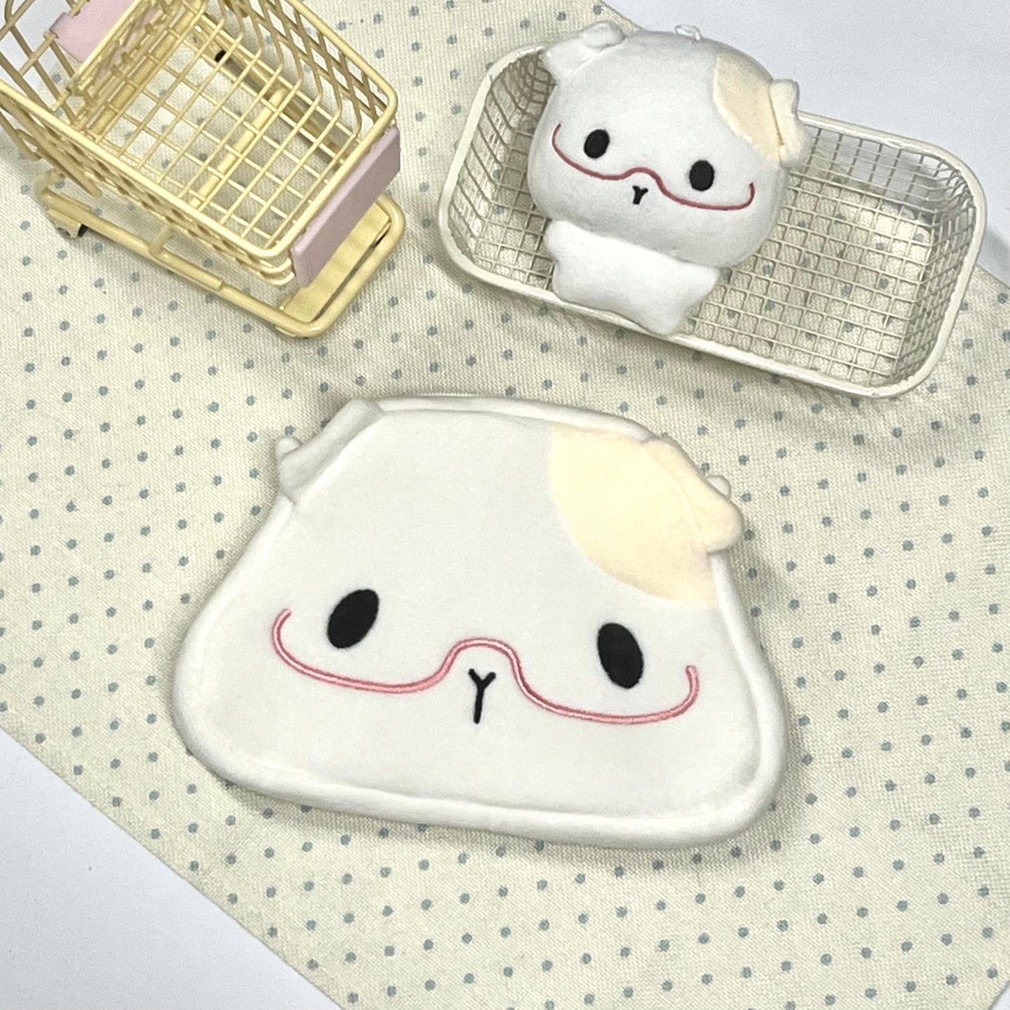 【 Storage Bag Only 】 Original Animal Plush Storage Bag【Mirror frame guinea pig】